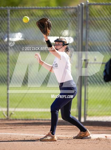 Thumbnail 3 in Millard vs. Duchesne (UHSAA 2A Semifinals) photogallery.