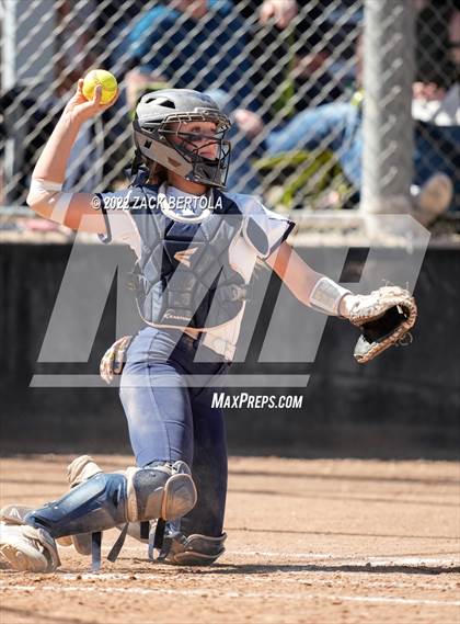 Thumbnail 1 in Millard vs. Duchesne (UHSAA 2A Semifinals) photogallery.