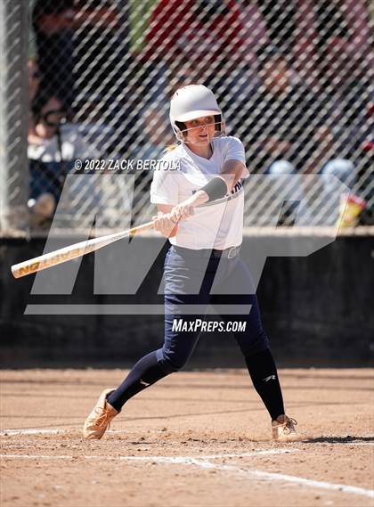 Thumbnail 3 in Millard vs. Duchesne (UHSAA 2A Semifinals) photogallery.