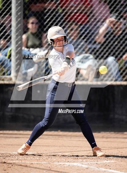 Thumbnail 2 in Millard vs. Duchesne (UHSAA 2A Semifinals) photogallery.