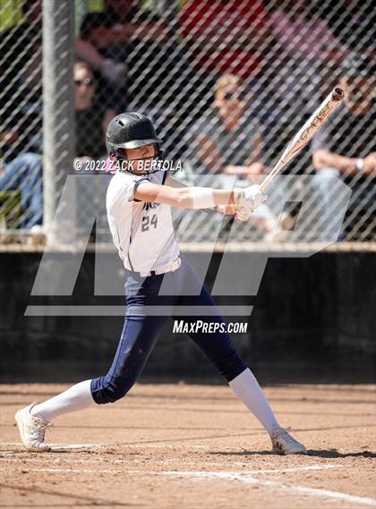 Thumbnail 2 in Millard vs. Duchesne (UHSAA 2A Semifinals) photogallery.