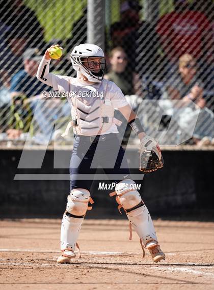 Thumbnail 2 in Millard vs. Duchesne (UHSAA 2A Semifinals) photogallery.