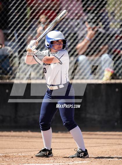 Thumbnail 1 in Millard vs. Duchesne (UHSAA 2A Semifinals) photogallery.