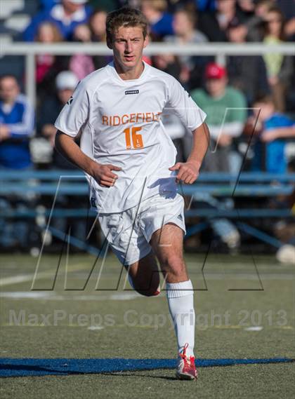 Thumbnail 1 in Glastonbury vs. Ridgefield (CIAC Class LL Final) photogallery.