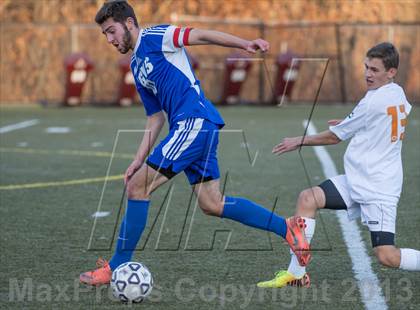 Thumbnail 1 in Glastonbury vs. Ridgefield (CIAC Class LL Final) photogallery.