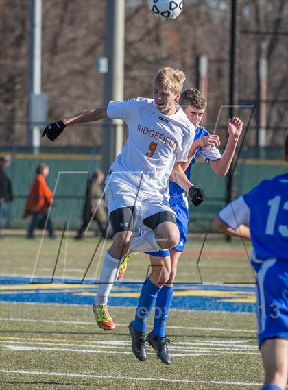 Thumbnail 3 in Glastonbury vs. Ridgefield (CIAC Class LL Final) photogallery.