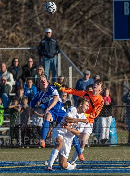 Thumbnail 2 in Glastonbury vs. Ridgefield (CIAC Class LL Final) photogallery.