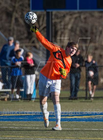 Thumbnail 2 in Glastonbury vs. Ridgefield (CIAC Class LL Final) photogallery.