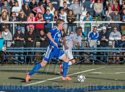 Thumbnail 1 in Glastonbury vs. Ridgefield (CIAC Class LL Final) photogallery.