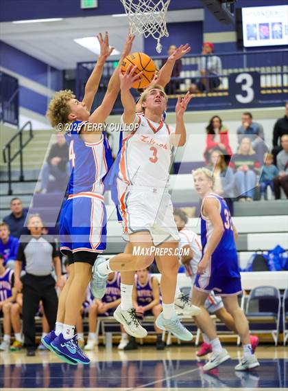 Thumbnail 1 in Skyridge vs. Timpview (Corner Canyon Tournament of Champions) photogallery.