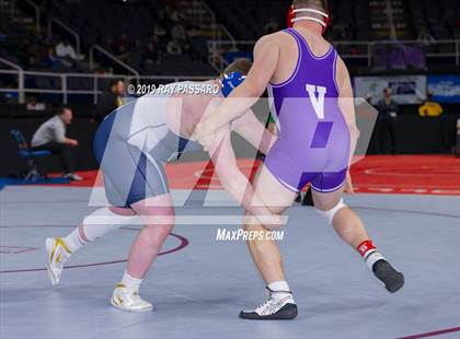 Thumbnail 2 in NYSPHSAA D1 Wrestling Championships (3rd/4th Place) photogallery.