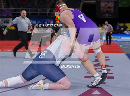 Thumbnail 3 in NYSPHSAA D1 Wrestling Championships (3rd/4th Place) photogallery.