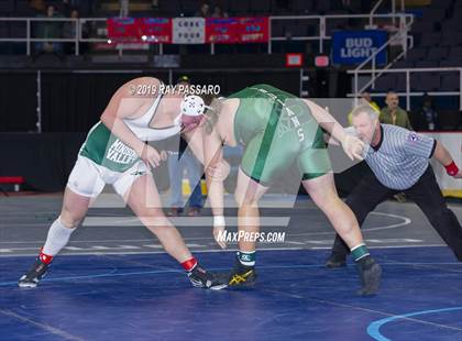 Thumbnail 1 in NYSPHSAA D1 Wrestling Championships (3rd/4th Place) photogallery.