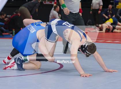 Thumbnail 3 in NYSPHSAA D1 Wrestling Championships (3rd/4th Place) photogallery.