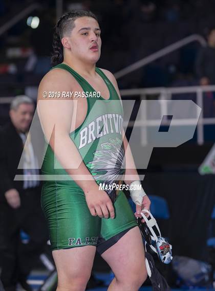 Thumbnail 2 in NYSPHSAA D1 Wrestling Championships (3rd/4th Place) photogallery.