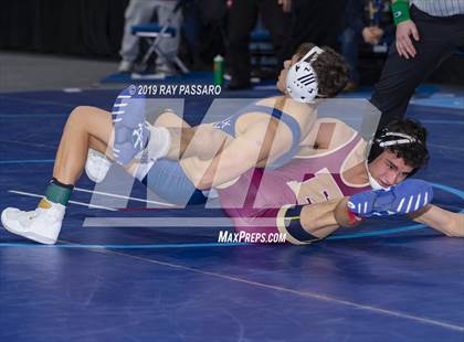 Thumbnail 1 in NYSPHSAA D1 Wrestling Championships (3rd/4th Place) photogallery.