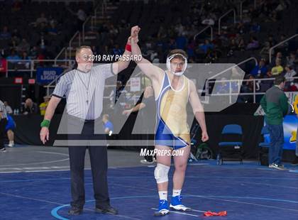 Thumbnail 3 in NYSPHSAA D1 Wrestling Championships (3rd/4th Place) photogallery.