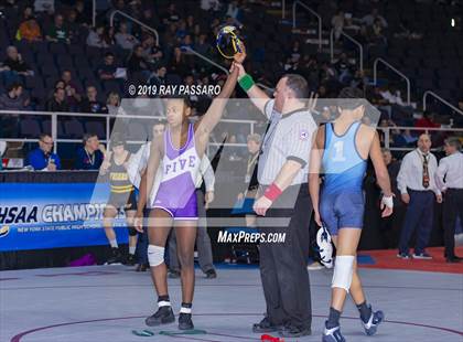 Thumbnail 1 in NYSPHSAA D1 Wrestling Championships (3rd/4th Place) photogallery.