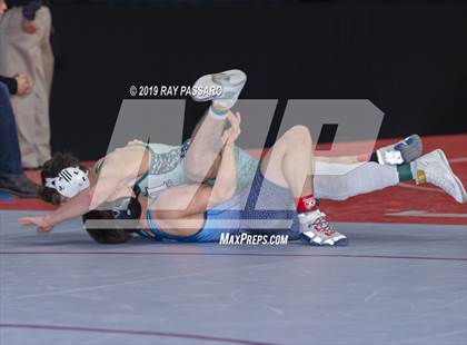 Thumbnail 3 in NYSPHSAA D1 Wrestling Championships (3rd/4th Place) photogallery.