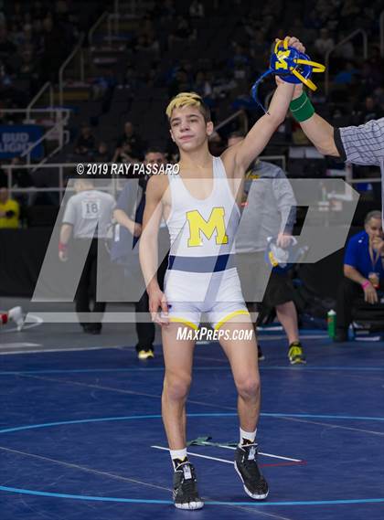 Thumbnail 2 in NYSPHSAA D1 Wrestling Championships (3rd/4th Place) photogallery.