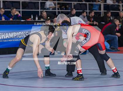 Thumbnail 2 in NYSPHSAA D1 Wrestling Championships (3rd/4th Place) photogallery.