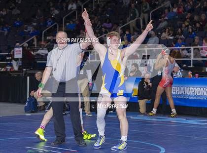 Thumbnail 1 in NYSPHSAA D1 Wrestling Championships (3rd/4th Place) photogallery.
