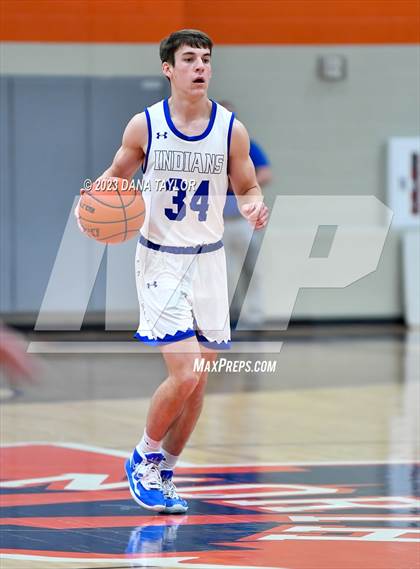 Thumbnail 2 in Wolfe City vs Lipan (UIL 2A Region II Semifinal) photogallery.