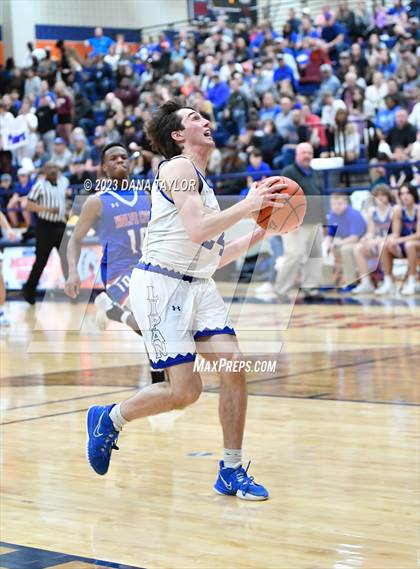 Thumbnail 3 in Wolfe City vs Lipan (UIL 2A Region II Semifinal) photogallery.