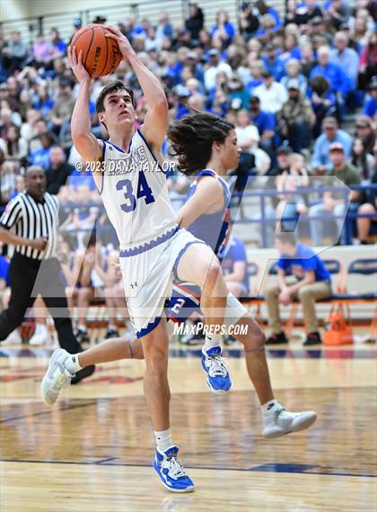 Thumbnail 1 in Wolfe City vs Lipan (UIL 2A Region II Semifinal) photogallery.