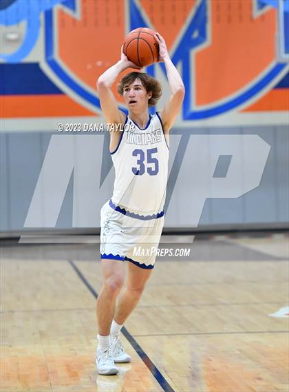 Thumbnail 2 in Wolfe City vs Lipan (UIL 2A Region II Semifinal) photogallery.