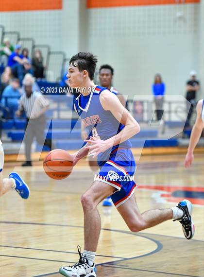 Thumbnail 2 in Wolfe City vs Lipan (UIL 2A Region II Semifinal) photogallery.