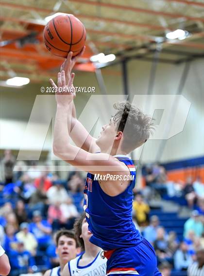 Thumbnail 3 in Wolfe City vs Lipan (UIL 2A Region II Semifinal) photogallery.