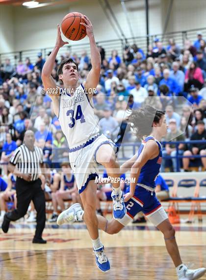 Thumbnail 2 in Wolfe City vs Lipan (UIL 2A Region II Semifinal) photogallery.