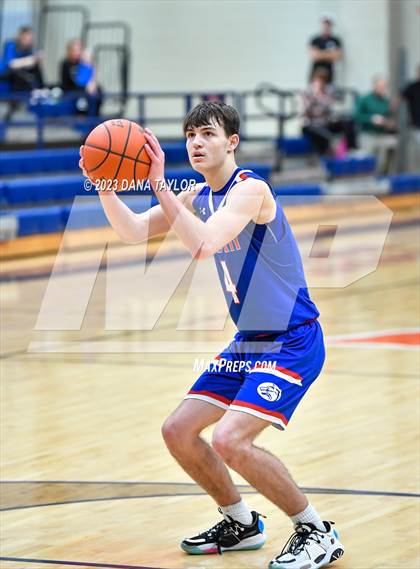 Thumbnail 1 in Wolfe City vs Lipan (UIL 2A Region II Semifinal) photogallery.