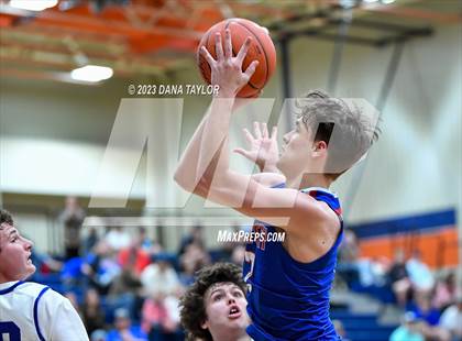 Thumbnail 2 in Wolfe City vs Lipan (UIL 2A Region II Semifinal) photogallery.