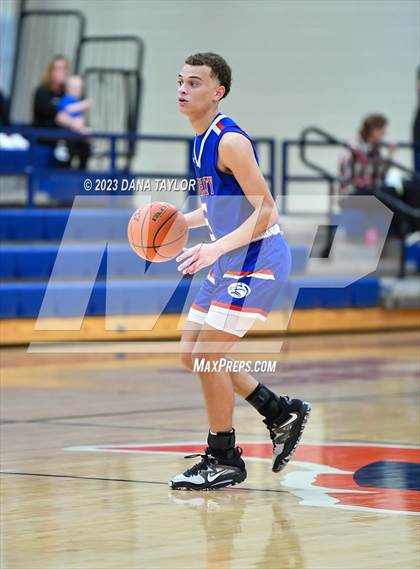 Thumbnail 3 in Wolfe City vs Lipan (UIL 2A Region II Semifinal) photogallery.