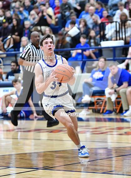 Thumbnail 2 in Wolfe City vs Lipan (UIL 2A Region II Semifinal) photogallery.