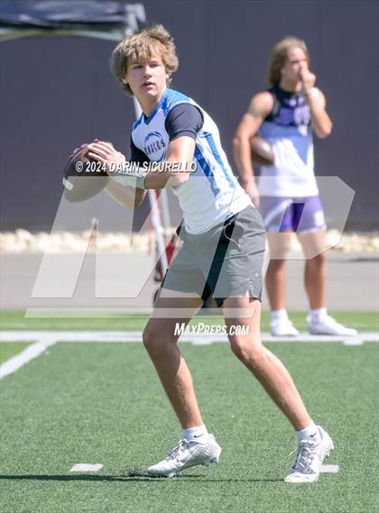 Thumbnail 3 in Cesar Chavez vs O'Conner (7on7 Northern Arizona Tournament) photogallery.