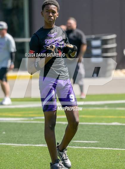 Thumbnail 1 in Cesar Chavez vs O'Conner (7on7 Northern Arizona Tournament) photogallery.