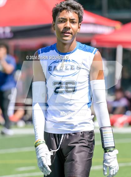 Thumbnail 2 in Cesar Chavez vs O'Conner (7on7 Northern Arizona Tournament) photogallery.