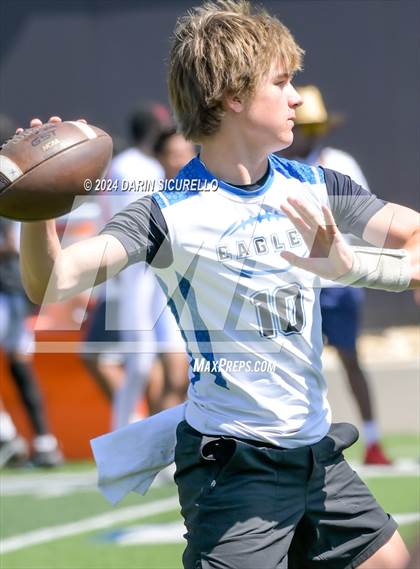 Thumbnail 2 in Cesar Chavez vs O'Conner (7on7 Northern Arizona Tournament) photogallery.