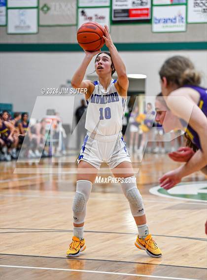 Thumbnail 3 in Mumford vs Weimar (UIL 2A Region IV Area) photogallery.