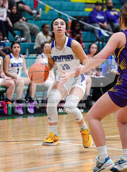 Thumbnail 2 in Mumford vs Weimar (UIL 2A Region IV Area) photogallery.