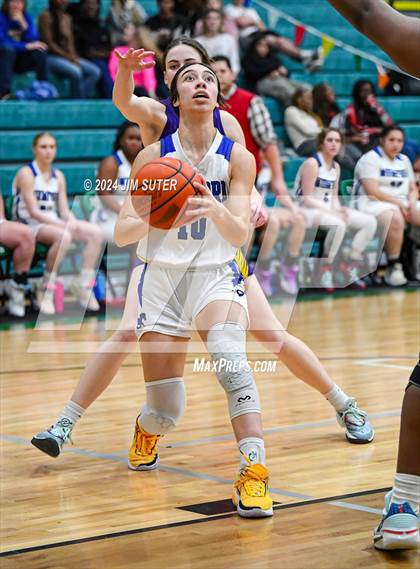 Thumbnail 2 in Mumford vs Weimar (UIL 2A Region IV Area) photogallery.