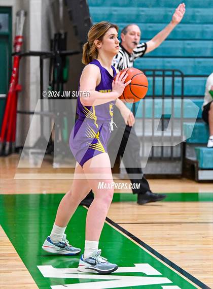 Thumbnail 3 in Mumford vs Weimar (UIL 2A Region IV Area) photogallery.