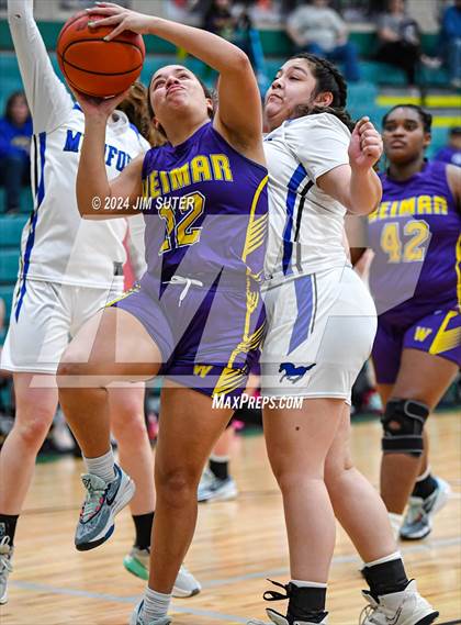 Thumbnail 1 in Mumford vs Weimar (UIL 2A Region IV Area) photogallery.