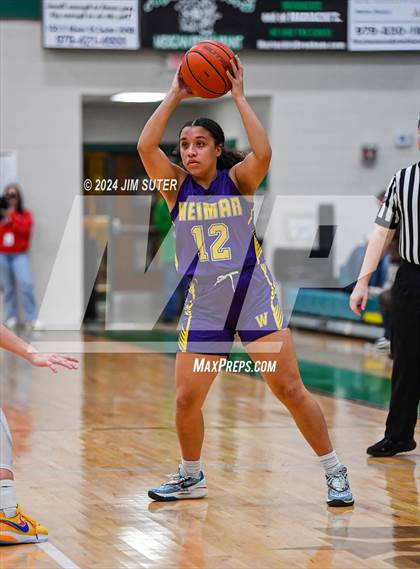Thumbnail 3 in Mumford vs Weimar (UIL 2A Region IV Area) photogallery.