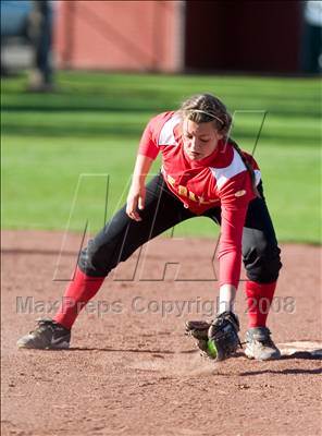 Thumbnail 3 in Oakdale vs. Buhach Colony (Ceres Tourament) photogallery.