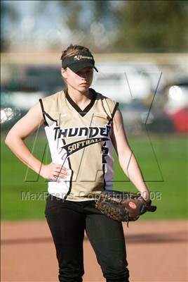 Thumbnail 1 in Oakdale vs. Buhach Colony (Ceres Tourament) photogallery.