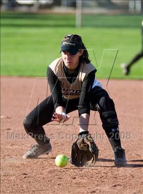 Thumbnail 1 in Oakdale vs. Buhach Colony (Ceres Tourament) photogallery.